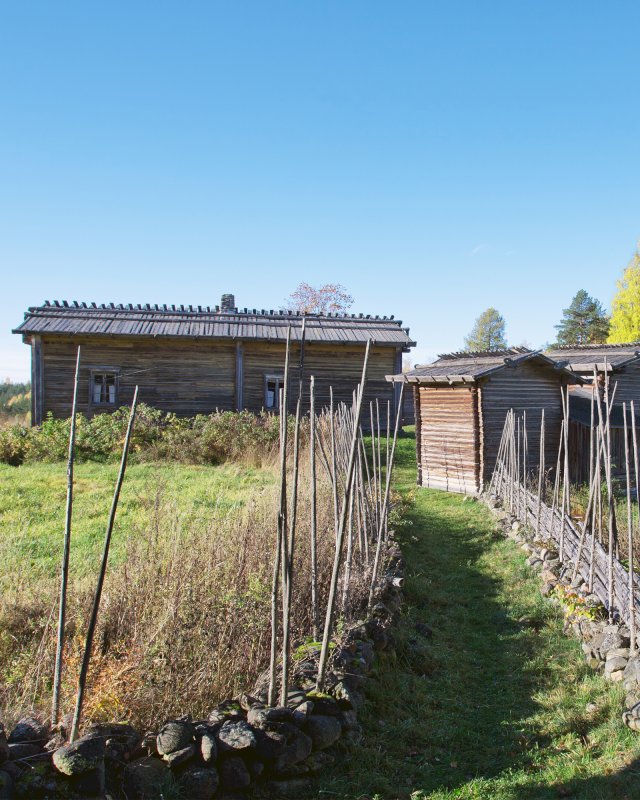 Pien-Toijolan hirsirakenteinen talonpoikaismuseo ulkoapäin